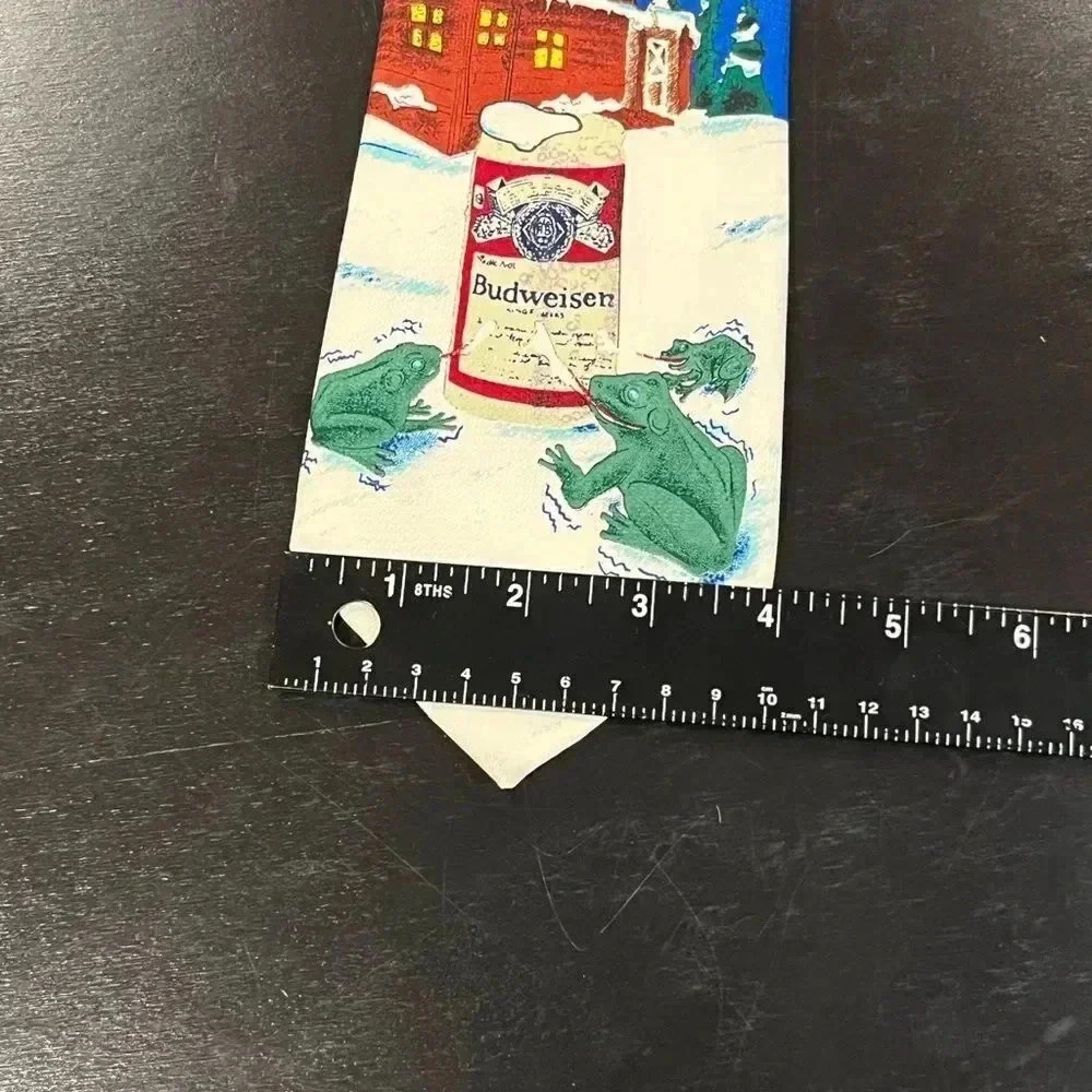 🍀2/$22 NWT Vintage 90s Budweiser Frog Cabin Winter Christmas Mens Necktie Blue - Picture 7 of 9